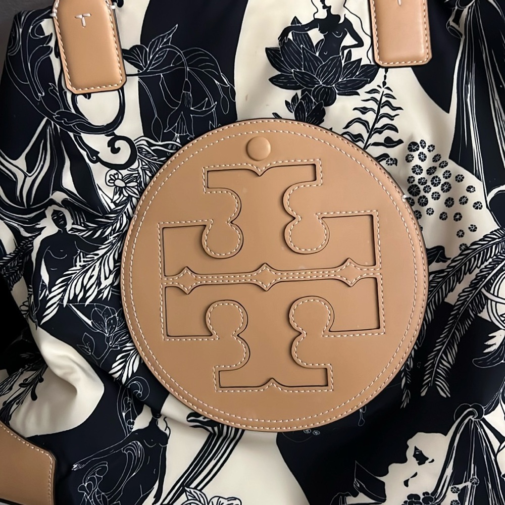 Tory Burch tote